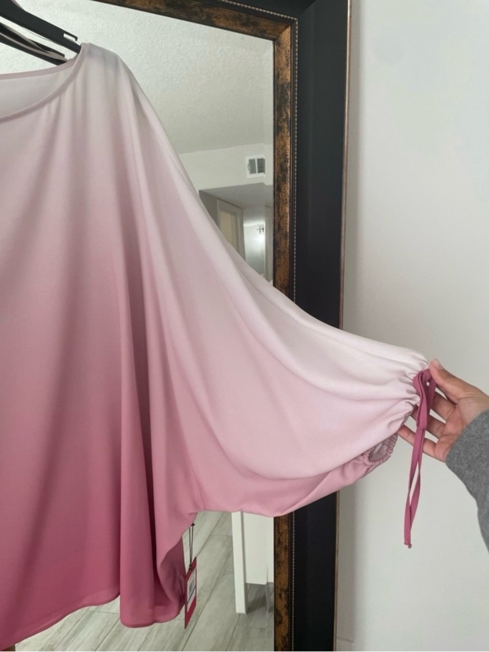 Vince Camuto Pink Ombré Bubble Sleeve Blouse - Picture 4 of 5
